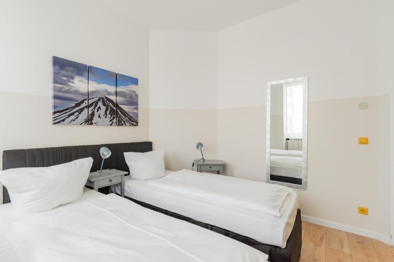 Big Fancy Apartments City Center Берлин Экстерьер фото