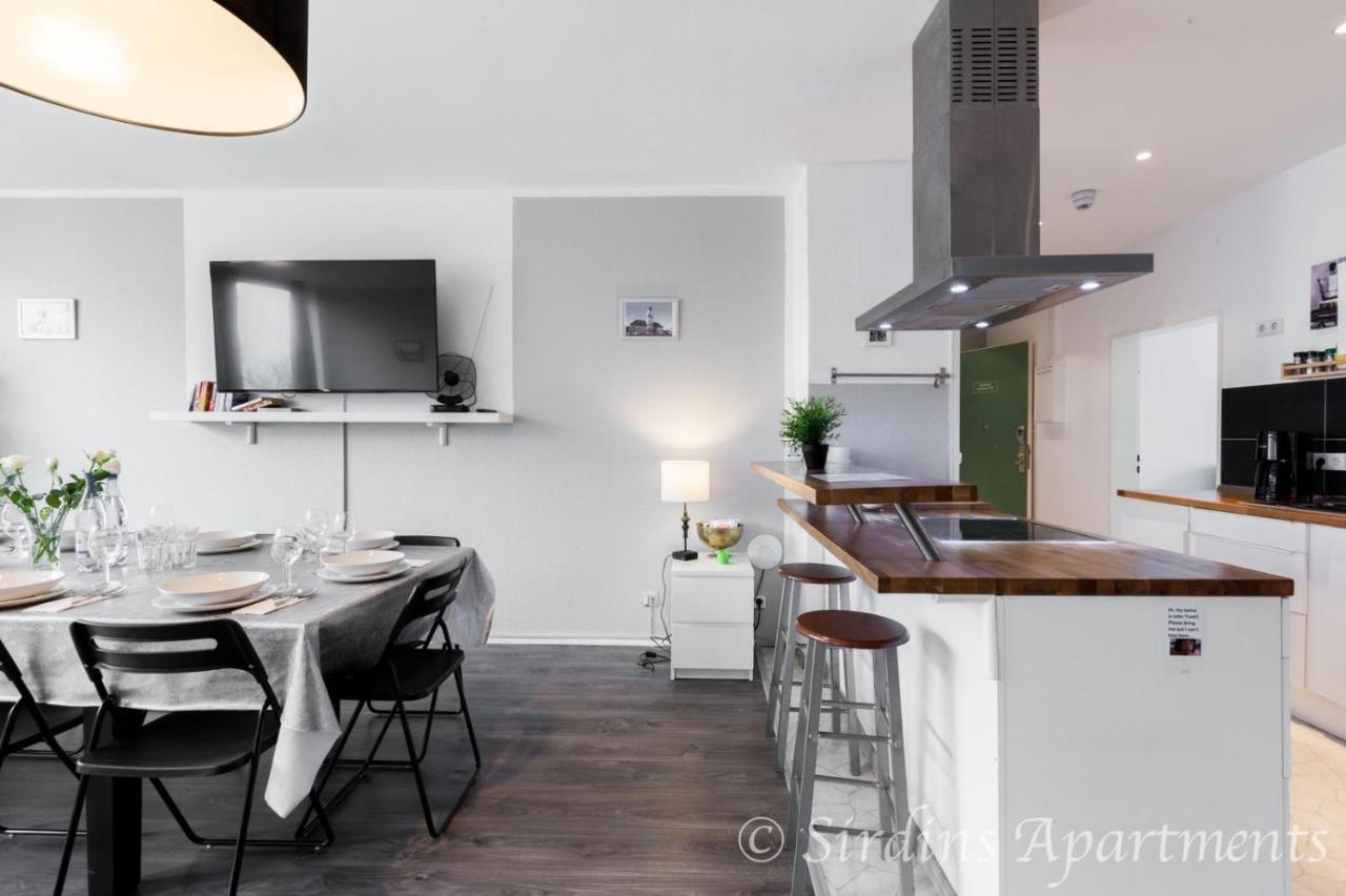 Big Fancy Apartments City Center Берлин Экстерьер фото